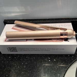 TYME Iron Pro w/ sleeve